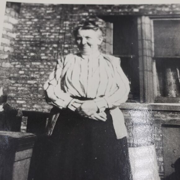 Vintage Photograph Chicago Kedzie & Polk  1905 Old Lady in Dress - Picture 4 of 6